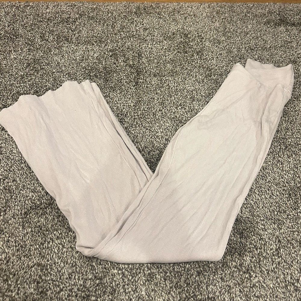 ILLA ILLA Crossover Flare Leggings